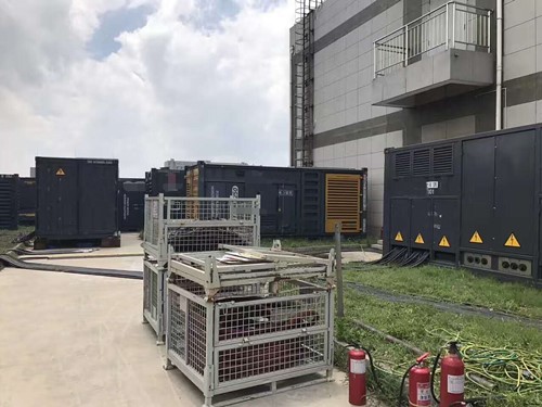 德格除了定期检查，还有哪些方法可以及时发现接触式转速表探头的磨损？